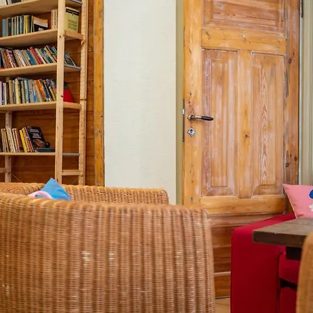 Dream - Historic Old Town From 1364 Ταλίν